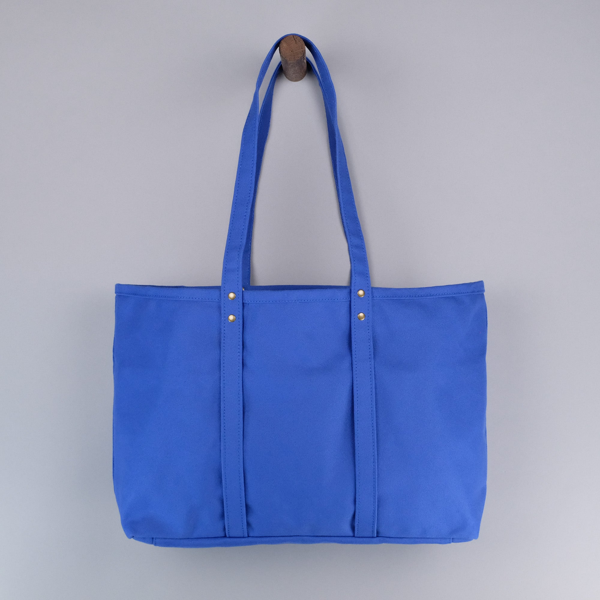 Beachwood Yoga Tote Bag