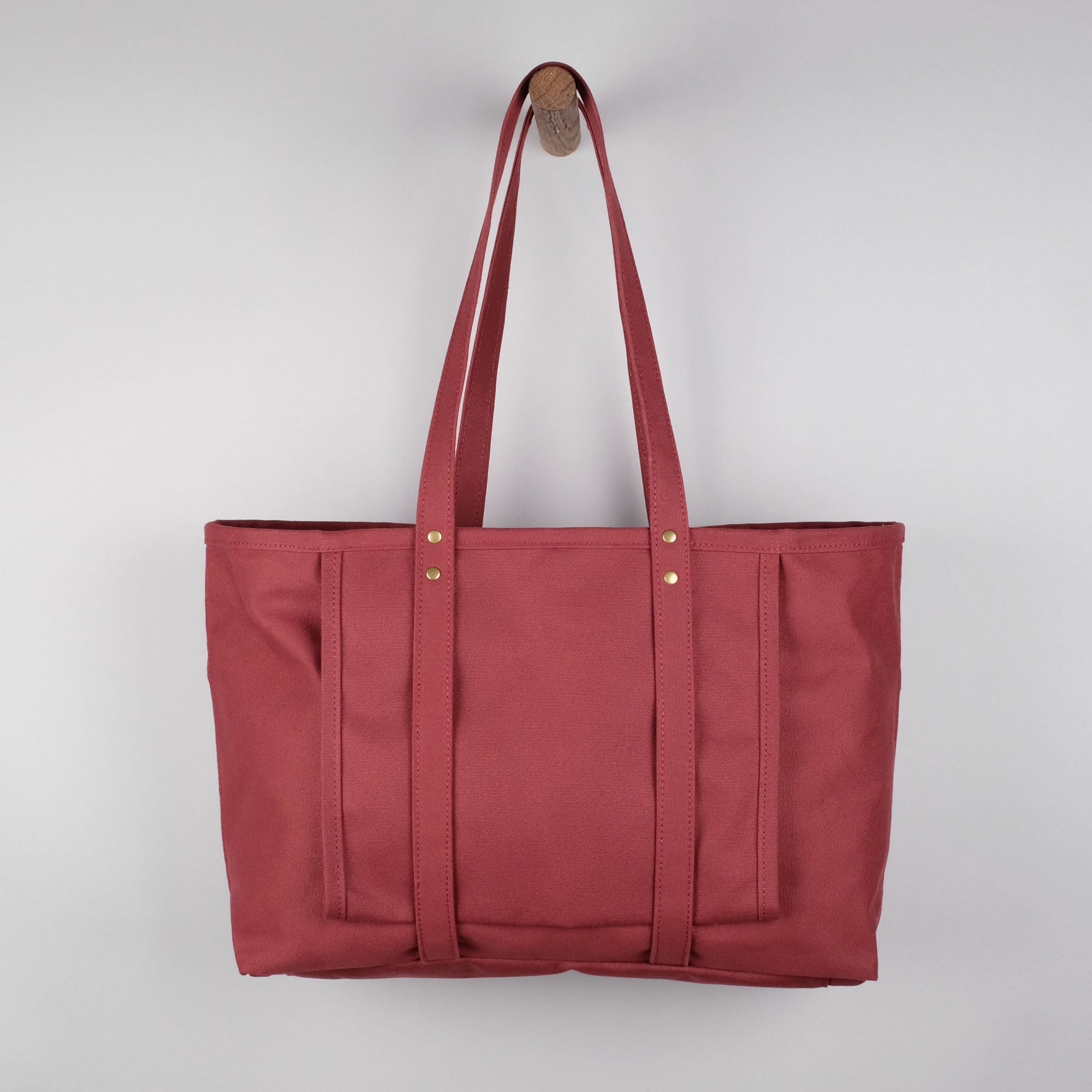 Beachwood Yoga Tote Bag