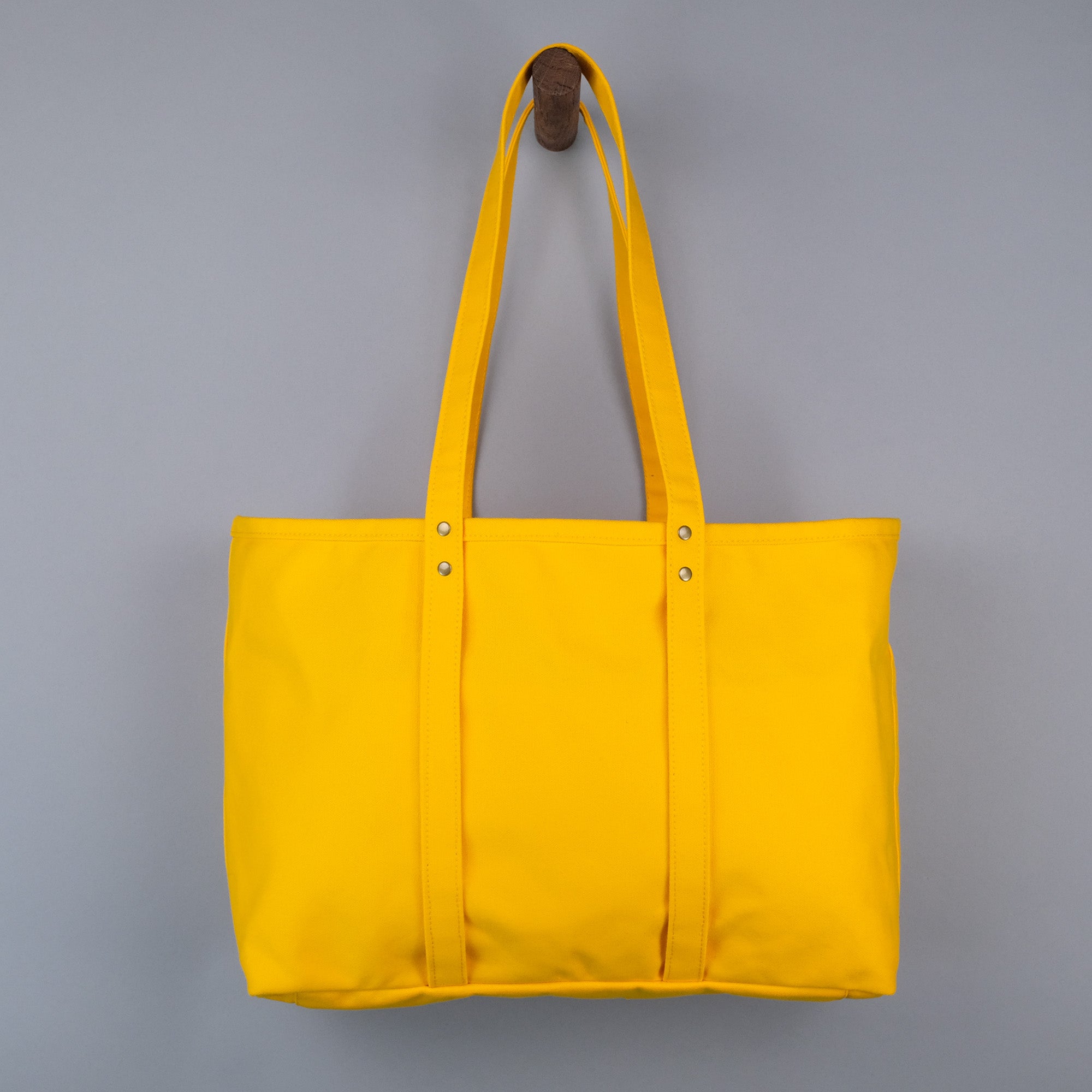 Beachwood Yoga Tote Bag