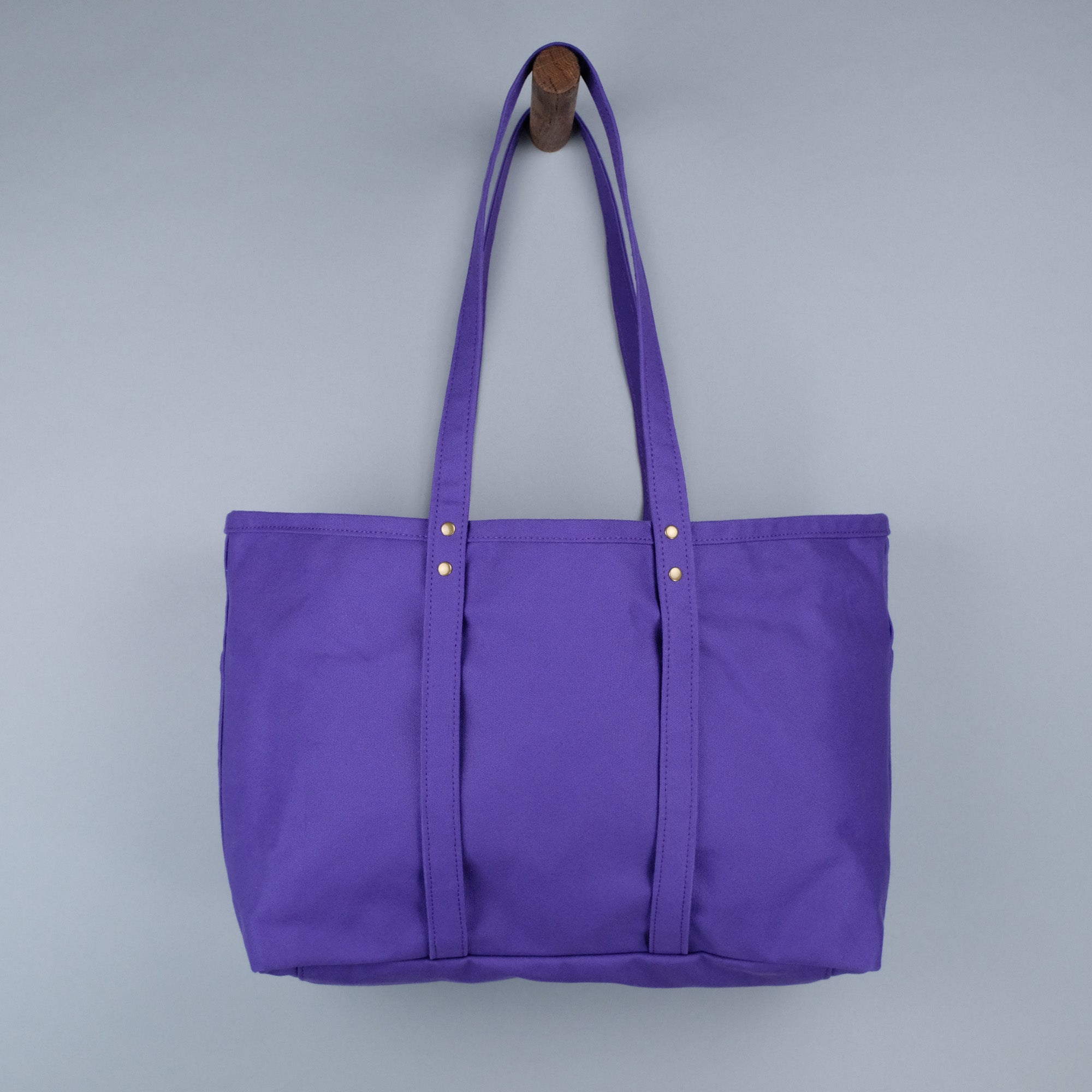 Beachwood Yoga Tote Bag