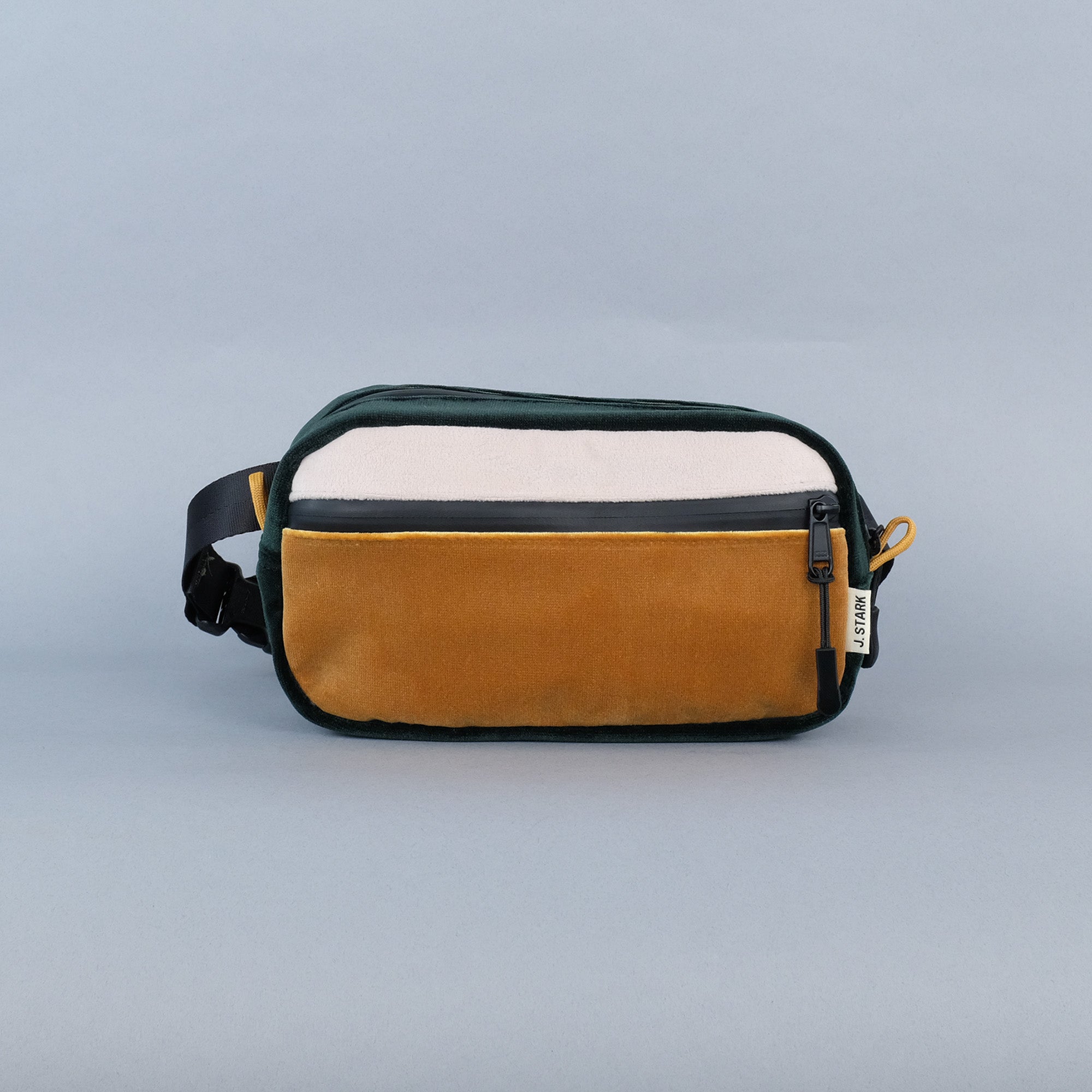 Oxford Crossbody Pack From the Velvet Pile