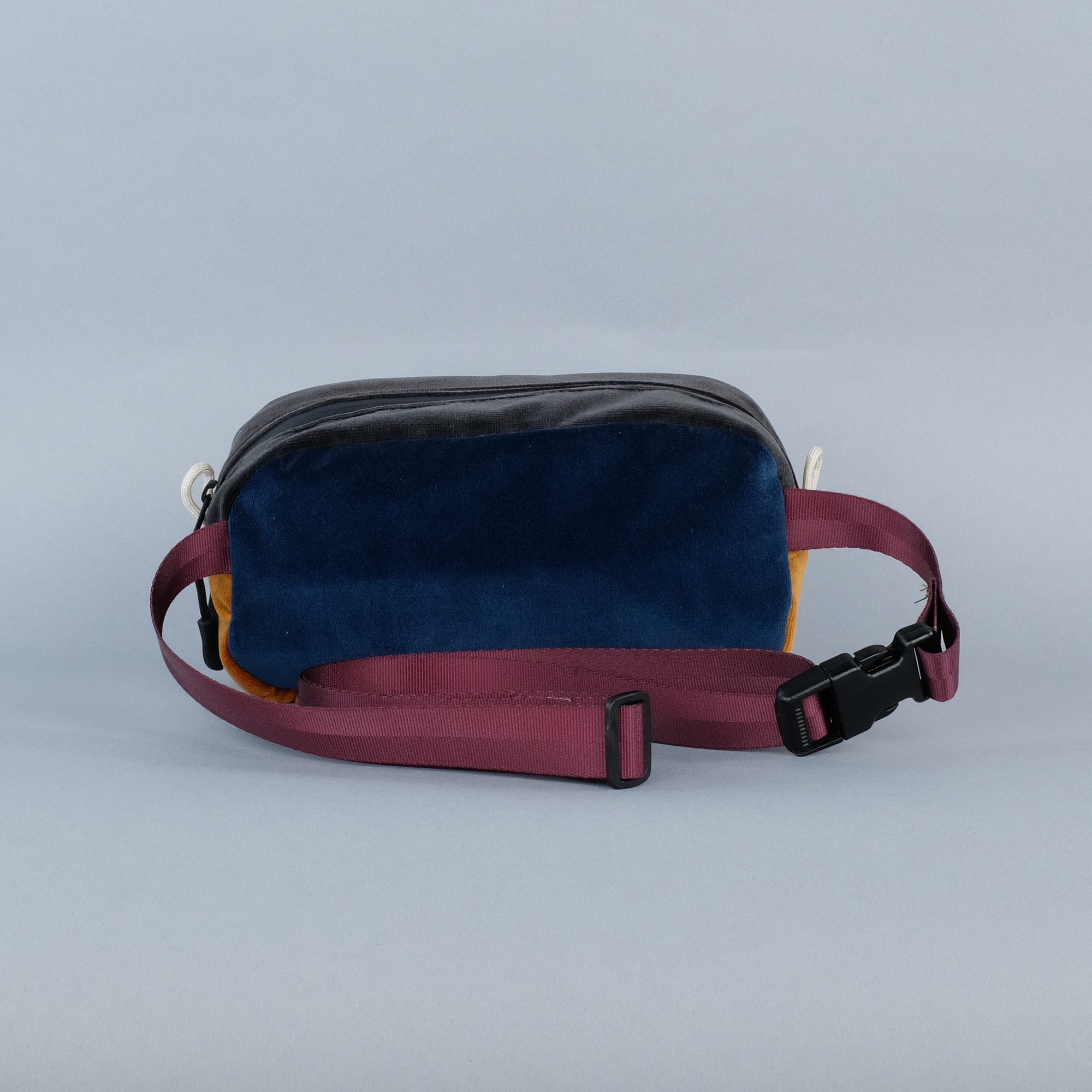 Oxford Crossbody Pack From the Velvet Pile